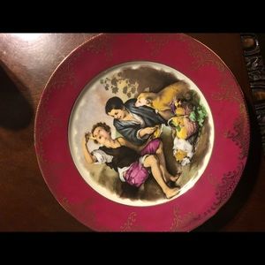 Gloria Fine Porcelain Plate